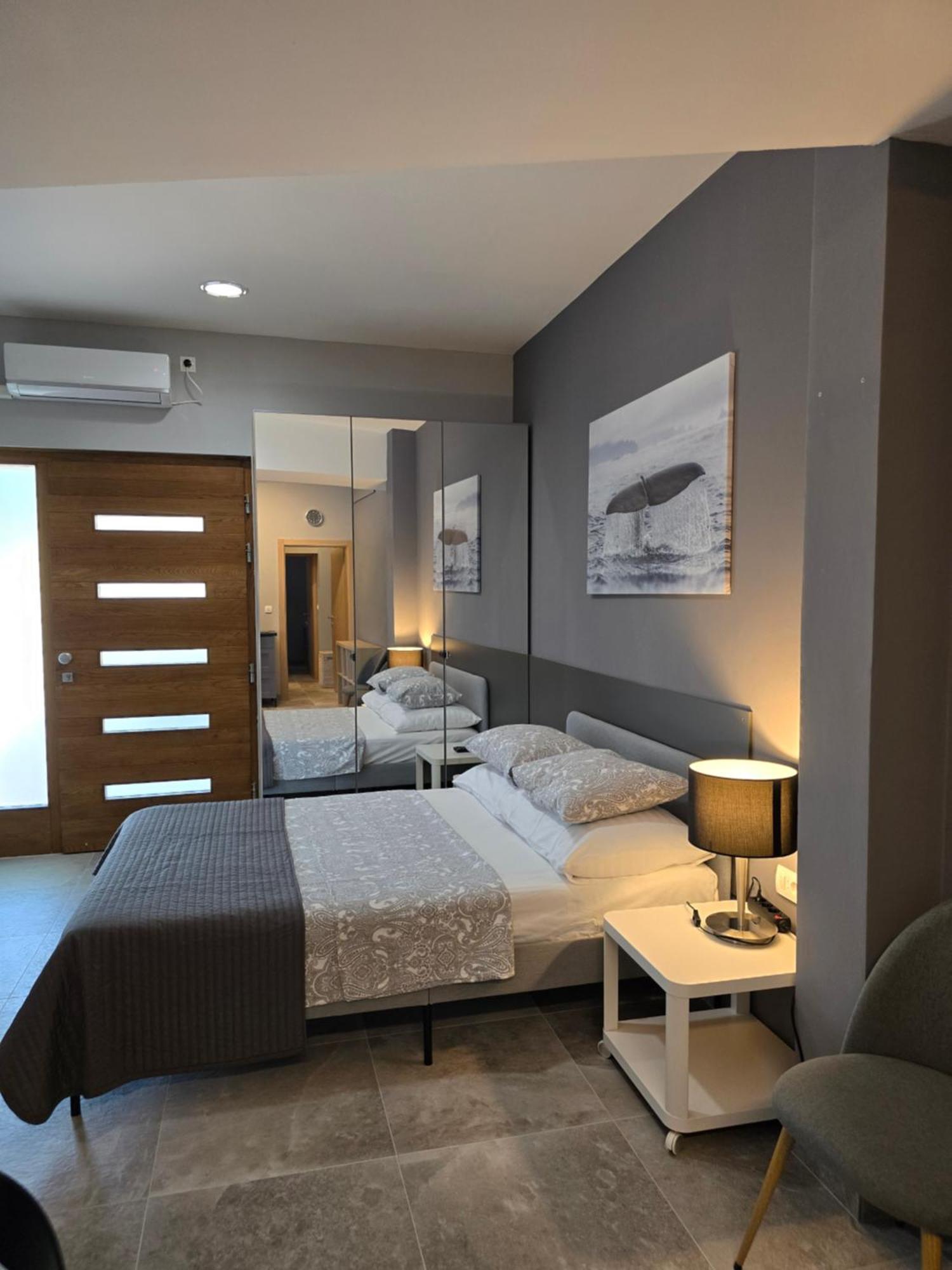 Apartmani Kameno Sidro Bilice Room photo